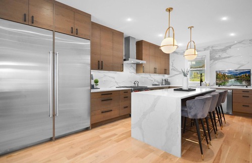 Old Fourth Ward Condominio | Designer Home by Beltline, Walk to Food, Drinks, Shopping and Parks