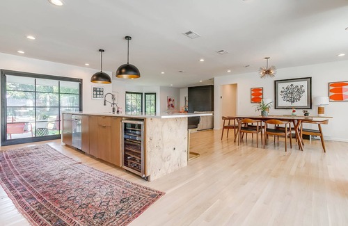 Fort Worth Casa | 'Shauna Glen design' home right in the heart of FWTX two miles west of downtown