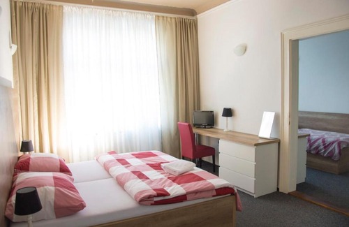 Ostrava City Centre Apartamento | Designer Loft at Stodolní street