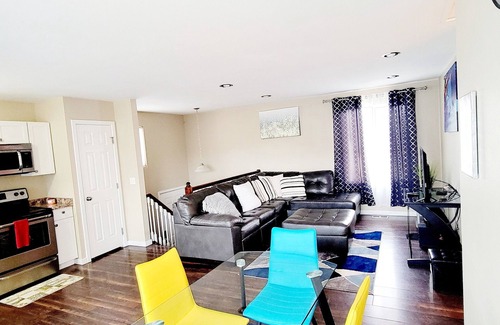 Southeast Colorado Springs Casa | Designer Touch Home Central COS