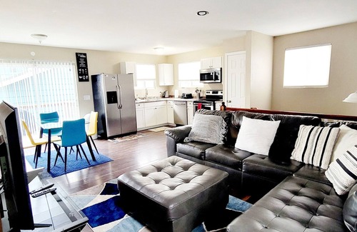 Southeast Colorado Springs Casa | Designer Touch Home Central COS
