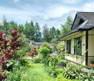 Cipanas Villa | Designer Villa Osaka