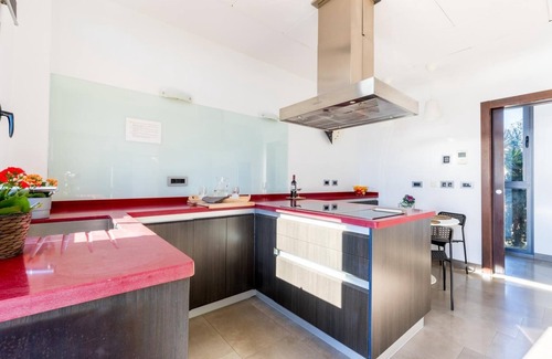 El Candado Villa | Villa de diseño con piscina e increíbles vistas a la bahía de Málaga