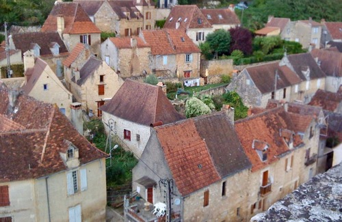 Saint-Cyprien Casa | Designer Vintage House in Medieval Saint Cyprien, valley of the Dordogne.