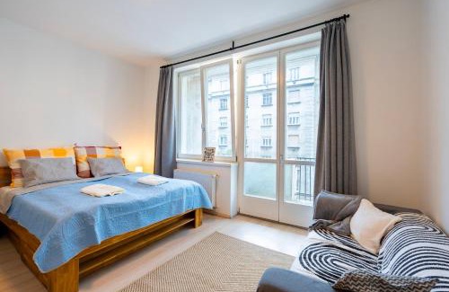 Orszagut Apartamento | Designer Vintage Home near Castle District