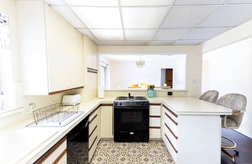 Keller Casa | Desirable Location Cowboy Pool Awesome Game Room Near Tx Motor Speedway