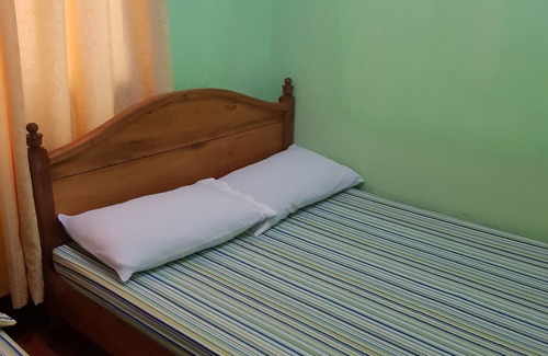 Baler Casa | Desiree's Lodge And Transient House, Baler Aurora
