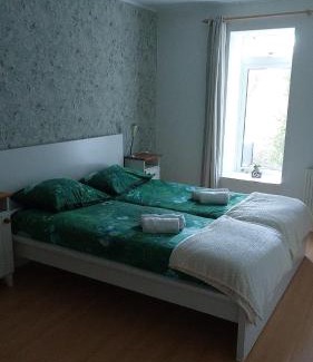 Molenrij Apartamento | Desokkeraai - Sauna & Hottub privé appartement in schuur
