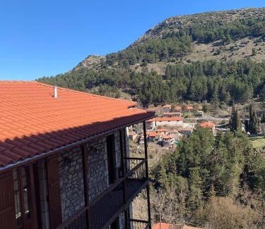 Dimitsana Casa | Despotikon Dimitsana Guest house - Ξενώνας Δεσποτικόν Αντωνόπουλου