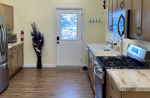 Cadillac Cabaña | Destination Leisure – Cottage B, 2BR Next to Mitchell State Park Campground
