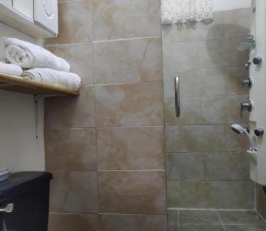 Runaway Bay Apartamento | Destiny Palms Apt
