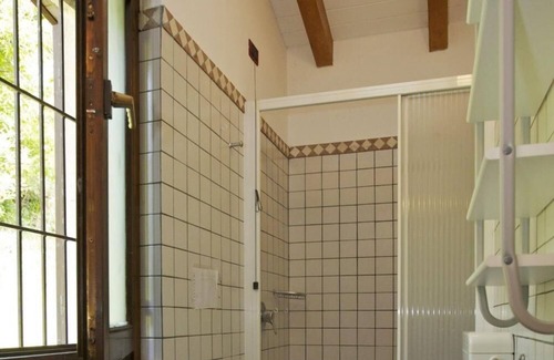 Brezzo di Bedero Casa | Casa unifamiliar de 2½ habitaciones con piscina privada y parcela grande.