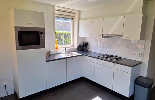 West-Graftdijk Casa | Detached bungalow with 3 bedrooms, 2 bathrooms and a sauna