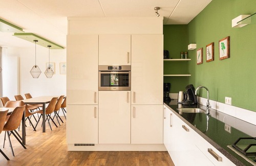 Vlagtwedde Cabaña | Detached bungalow for 14 persons