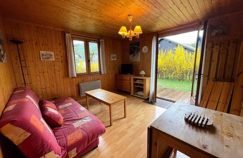 Barcelonnette Chalet De Esquí | Detached chalet with private garden