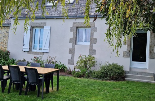 Camaret-sur-Mer Casa | Casa de carácter independiente con jardín cerrado.