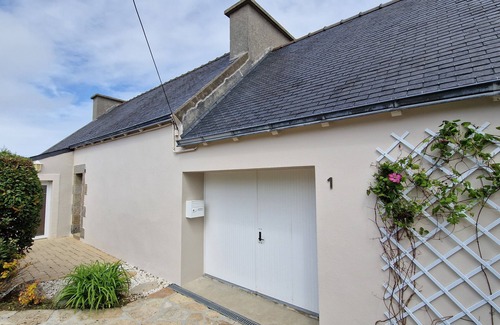 Camaret-sur-Mer Casa | Casa de carácter independiente con jardín cerrado.