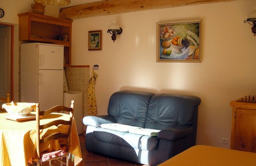 St.-Remy-de-Provence Casa | casa independiente clasificado 3 * con jardín y piscina