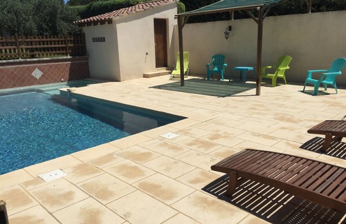 Saumane-de-Vaucluse Casa | Casa independiente sin vecinos con aire acondicionado, jardín cerrado y piscina