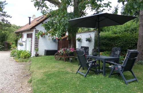 Tortefontaine Cabaña | Independiente Holiday Cottage, cerca del mercado de la ciudad de Hesdin con Wi Fi Avalible.