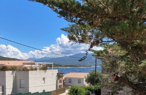 Porto Pollo Casa | Detached house on fenced garden with trees 150m from the beach!