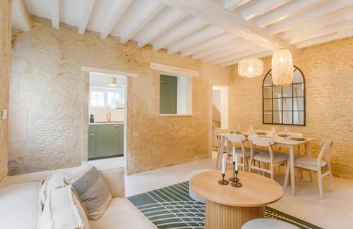 Ranville Apartamento | Detached house with jacuzzi and sauna in Normandy