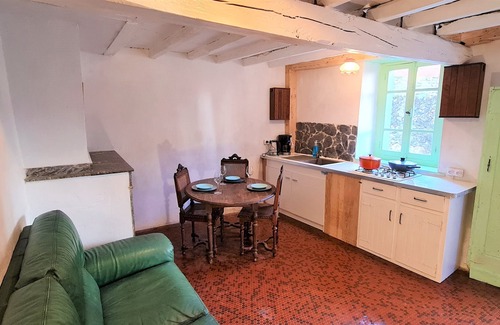 Balagueres Casa | Detached private house with direct access to the Pyreneees