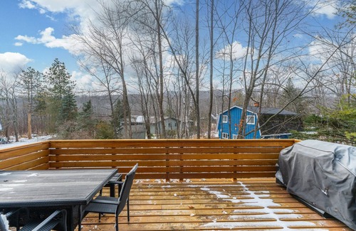 The Blue Mountains Cabaña | Montañas Azules Cottage en una calle tranquila - Bañera de hidromasaje y sauna - $ 3k / meses 4 meses de arrendamiento de esquí