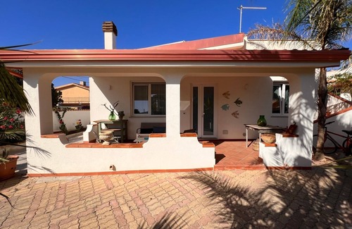 Reitani Casa | Detached villa a few meters from the sea