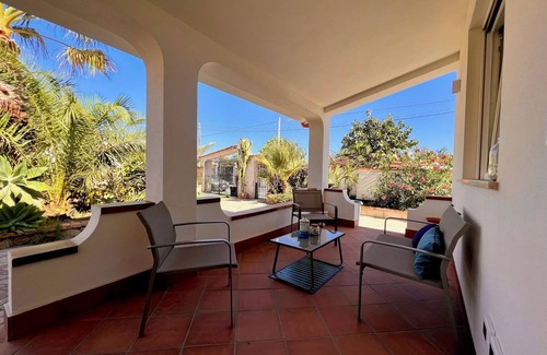 Reitani Casa | Detached villa a few meters from the sea