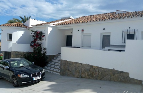 Torreguadiaro Villa | Villa independiente con piscina privada y vistas al mar