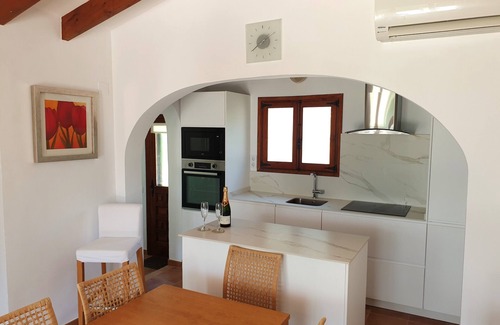 Benimeit Villa | Villa Independiente Duermen 6/7, Piscina Privada, Gran Patio y jardines. Aire acondicionado / WIFI!