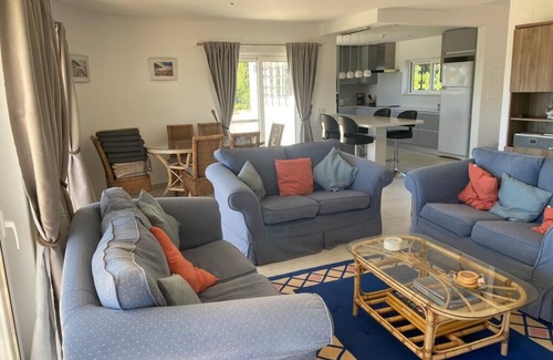 Praia da Luz Villa | Villa independiente con gran piscina, aire acondicionado y wifi en Praia da Luz, Algarve