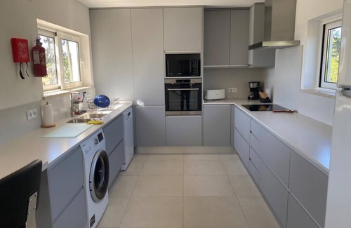 Praia da Luz Villa | Villa independiente con gran piscina, aire acondicionado y wifi en Praia da Luz, Algarve