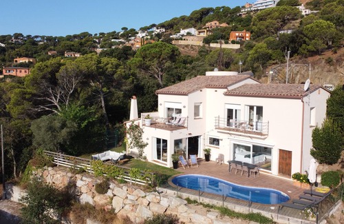 Sa Riera Villa | Alquiler Villa con piscina privada y espléndidas vistas al mar en Sa Riera,Begur
