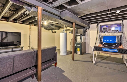 Detroit Casa | Detroit Vacation Rental ~ 11 Mi to Downtown!