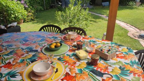 Polliat Cama Y Desayuno | Deux Chambres Doubles pour 4 personnes