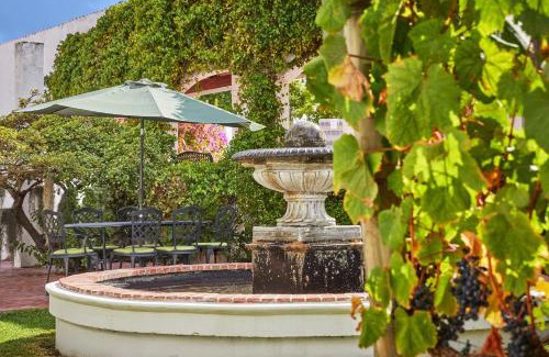 Stellenbosch Casa | Deux Frères Wine Estate & Luxury Villas