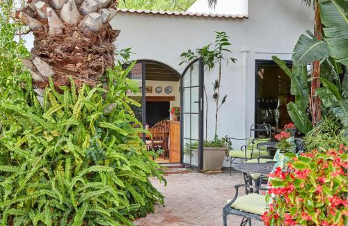 Stellenbosch Casa | Deux Frères Wine Estate & Luxury Villas