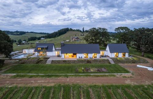 Yamhill Casa | Deux Vert