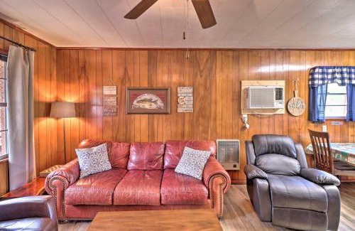 Greers Ferry Casa | Devils Fork Resort Cabin with Designated Boat Slip!