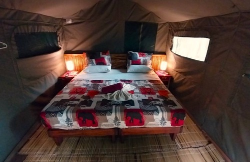 Lopes Cabina | DEVOCEAN Eco Lodge