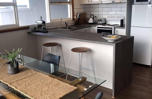 Devonport Casa | Devonport’s Relax @ Manning