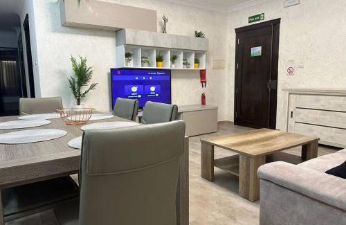 Bugibba Apartamento | Devonshire Flats 2bed - Bugibba Square By Homely