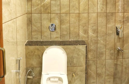 Vrindavan Hotel | Devraha Seva Ashram - Vrindavan