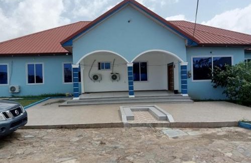 Koforidua Hotel | Dexxy's Palace Hotel