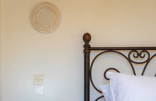 Parelia Apartamento | Deza Ioannis Apartment with a view