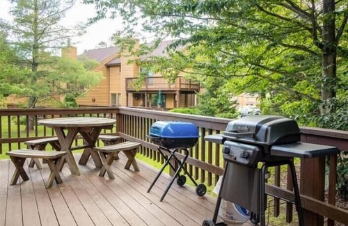 Davis Condominio | Cerca de Canaan / whitegrass skiing! ¡Mascota amigable! duerme 8!