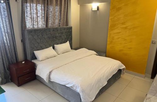 Islamabad Apartamento | DHA The Terrace Loft 3 Bedrooms AQZ Apartments