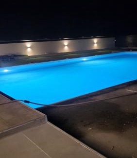 Nisava District Apartamento | Diamona Lux Apartman 1
